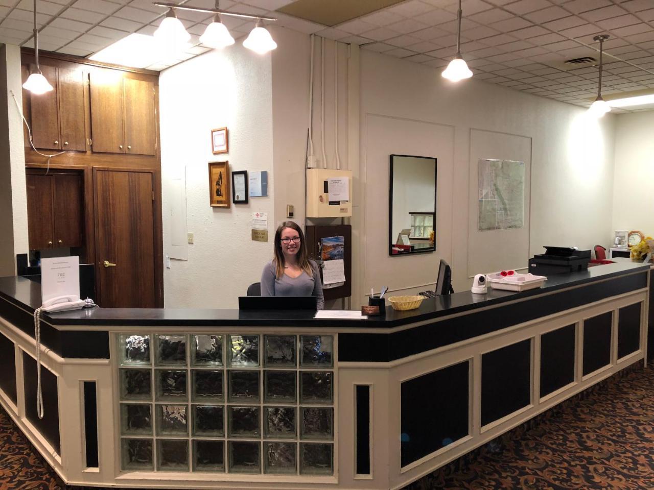Westwind Motor Inn Drayton Valley エクステリア 写真